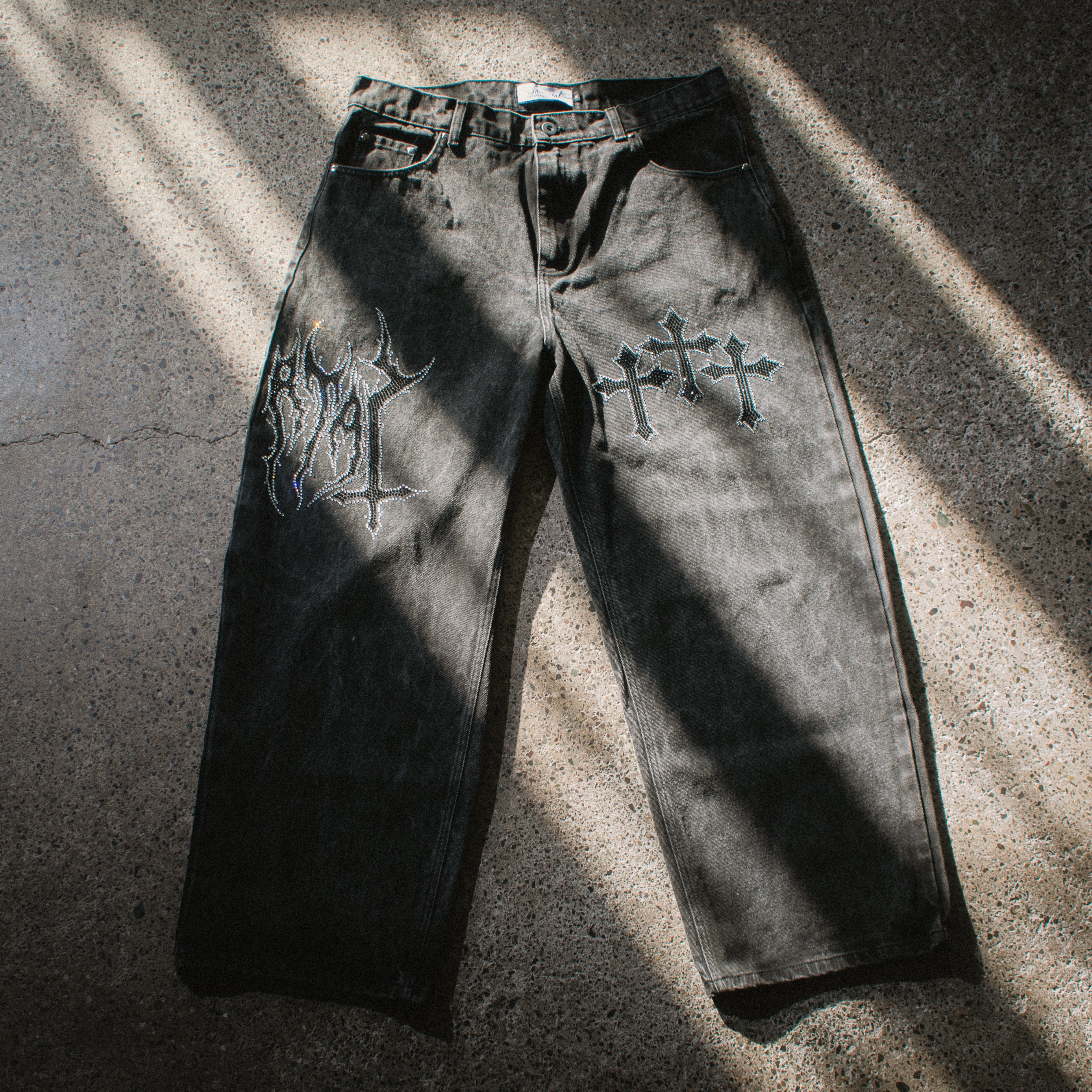 HEAVYGLOOM BLACKVENOM BAGGY JEANS XL