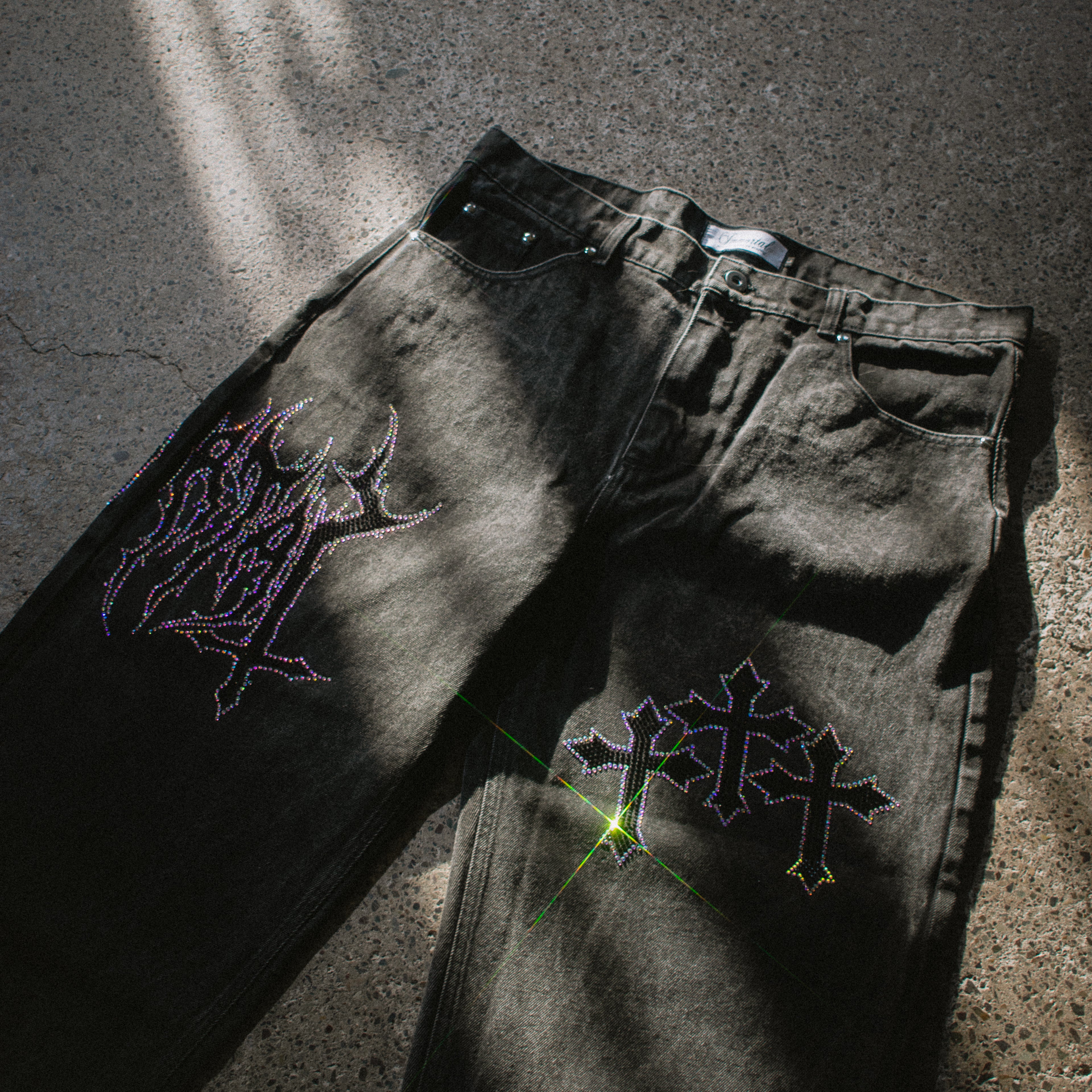 COVENANT BLACKVENOM BAGGY JEANS L