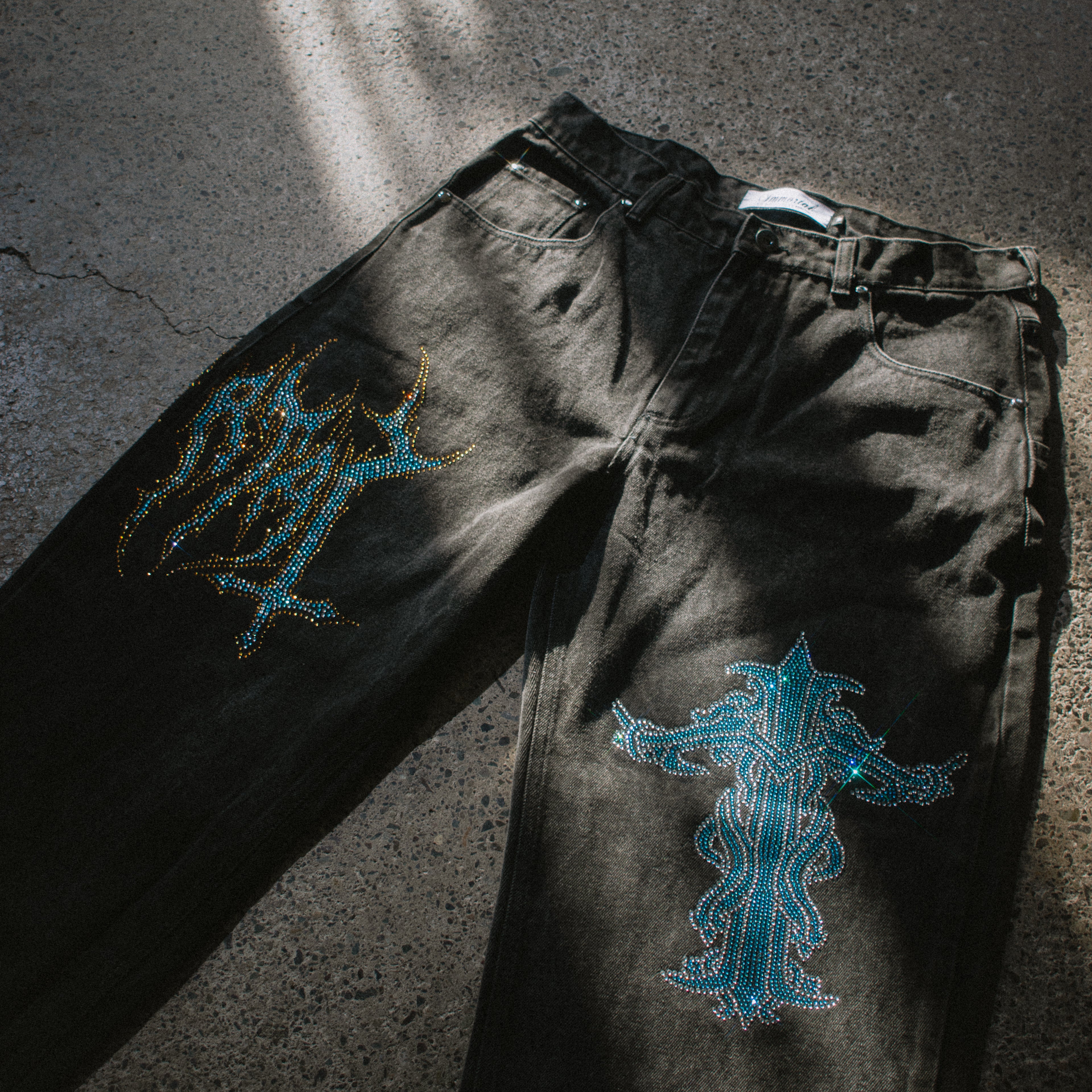 HEAVYGLOOM SKY BLUE CRUCIFIX BAGGY JEANS M