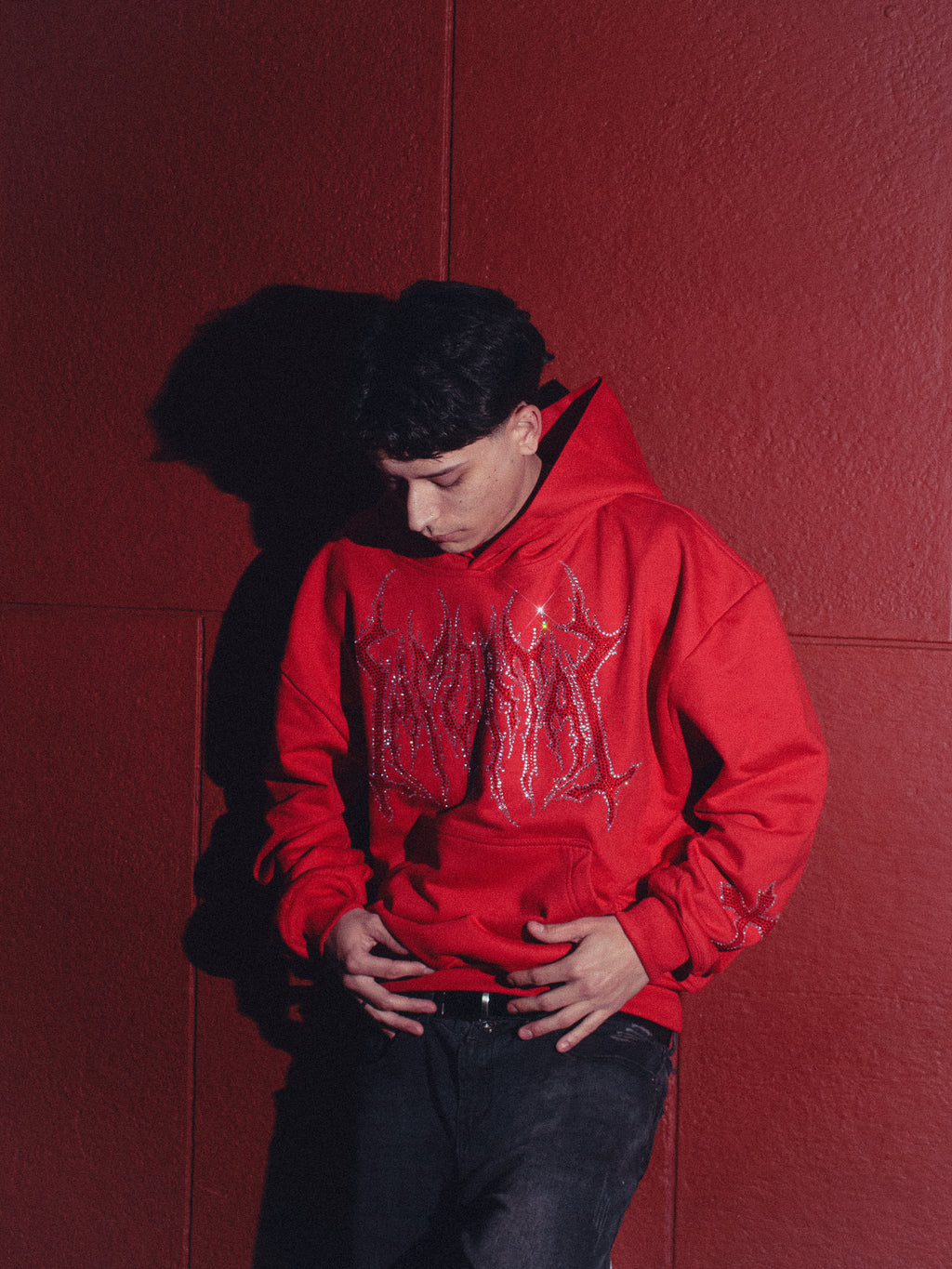HEAVYGLOOM BOXY HOODIE RED