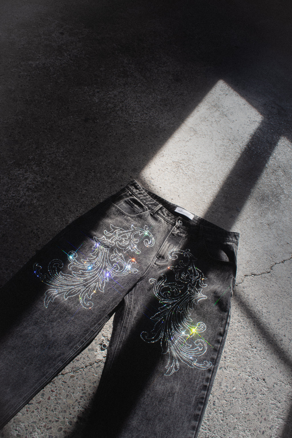 Ornaments Baggy Jeans Limited Edition