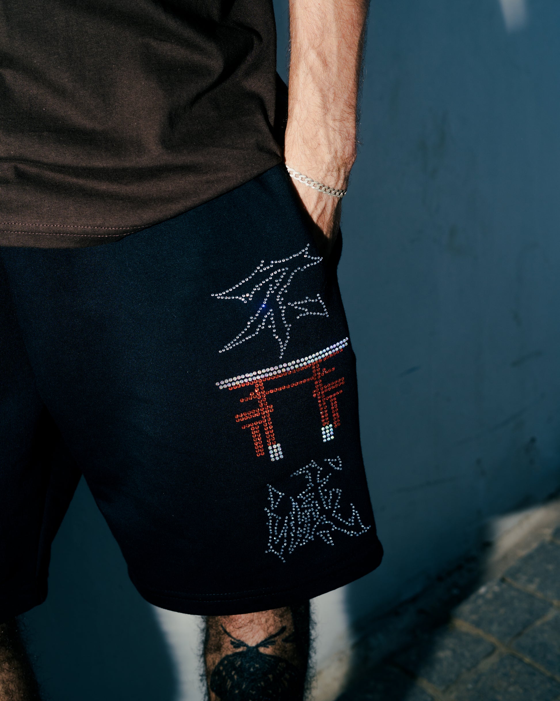 Immortal Chronicles: Japan Black Torii SHORT